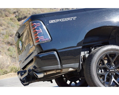Задние фонари Dodge Ram 2019-2024 светодиодные серия LUXX цвет Black-Red Задние фонари Dodge Ram 2019-2024 светодиодные серия LUXX цвет Black-Red