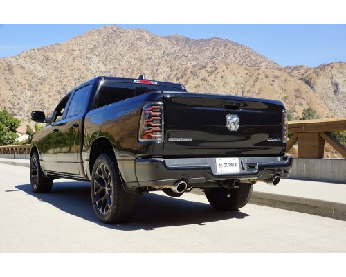 Задние фонари Dodge Ram 2019-2024 светодиодные серия LUXX цвет Black-Red Задние фонари Dodge Ram 2019-2024 светодиодные серия LUXX цвет Black-Red