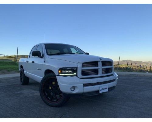 Фары Dodge Ram 02-05 светодиодные серии NOVA цвет Black Фары Dodge Ram 02-05 светодиодные серии NOVA цвет Black