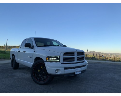 Фары Dodge Ram 02-05 светодиодные серии NOVA цвет Black Фары Dodge Ram 02-05 светодиодные серии NOVA цвет Black