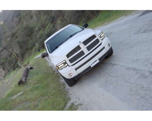 Фары Dodge Ram 02-05 светодиодные серии NOVA цвет Black Фары Dodge Ram 02-05 светодиодные серии NOVA цвет Black