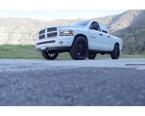 Фары Dodge Ram 02-05 светодиодные серии NOVA цвет Black Фары Dodge Ram 02-05 светодиодные серии NOVA цвет Black