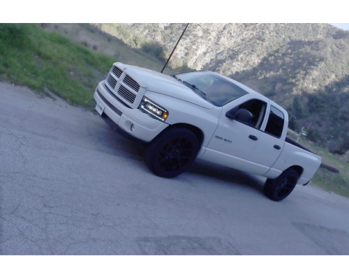 Фары Dodge Ram 02-05 светодиодные серии NOVA цвет Black Фары Dodge Ram 02-05 светодиодные серии NOVA цвет Black