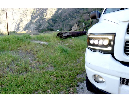 Фары Dodge Ram 02-05 светодиодные серии NOVA цвет Black Фары Dodge Ram 02-05 светодиодные серии NOVA цвет Black
