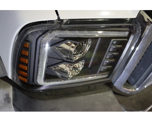 Фары Ford F250, F350, F450, F550, Excursion линзованные галогенные 2005-2007 серия PRO цвет Black Фары Ford F250, F350, F450, F550, Excursion линзованные галогенные 2005-2007 серия PRO цвет Black