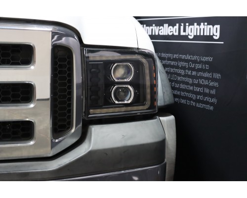 Фары Ford F250, F350, F450, F550, Excursion линзованные галогенные 2005-2007 серия PRO цвет Black Фары Ford F250, F350, F450, F550, Excursion линзованные галогенные 2005-2007 серия PRO цвет Black