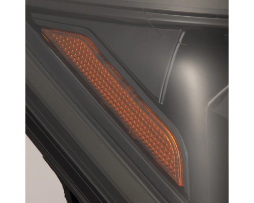 Фары Toyota Tacoma 2024-2026 и Toyota 4Runner 2025-20026 светодиодные серии LUXX цвет Alpha-Black