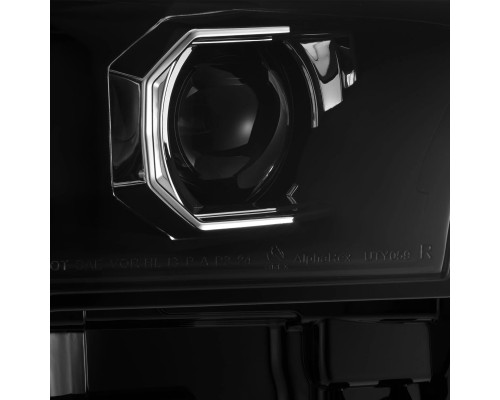 Фары Toyota Tacoma 2024-2026 и Toyota 4Runner 2025-20026 светодиодные серии LUXX цвет Black
