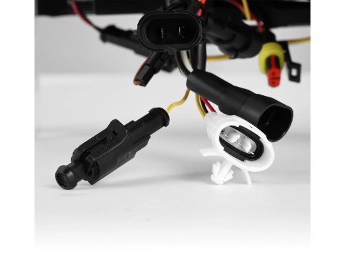 Фары Toyota 4Runner 2003-2009 галогенные серия PRO цвет Black