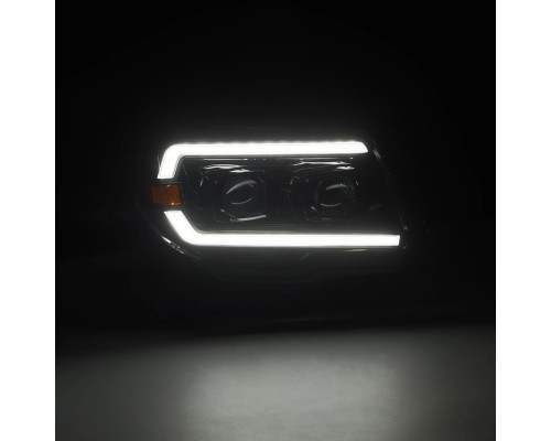 Фары Toyota 4Runner 2003-2009 светодиодные серия LUXX цвет Alpha-Black