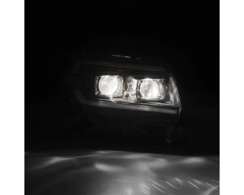 Фары Toyota 4Runner 2003-2009 светодиодные серия LUXX цвет Black