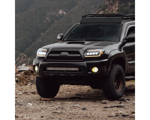 Фары Toyota 4Runner 2003-2009 светодиодные серия NOVA цвет Alpha-Black
