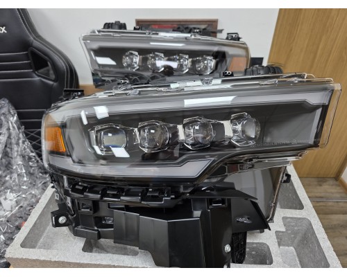 Фары Dodge Ram светодиодные 2025-2026 серии NOVA цвет Black