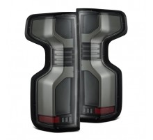 Задние фонари Chevrolet Silverado 1500 19-24 / Silverado 2500HD/3500HD 20-24 светодиодные с желтым поворотником серия  LUXX Alpha-Black