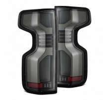 Задние фонари Chevrolet Silverado 1500 19-24 / Silverado 2500HD/3500HD 20-24 светодиодные с желтым поворотником серия  LUXX Alpha-Black