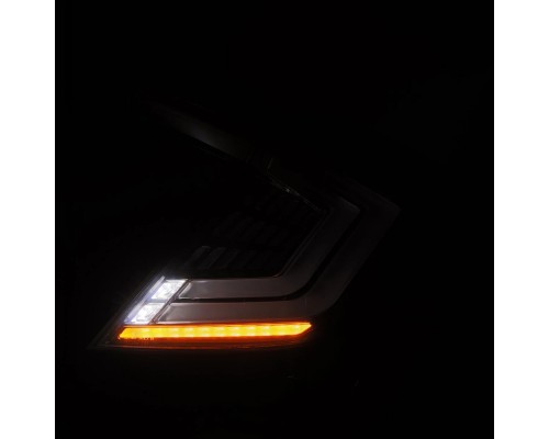 Задние фонари Honda Civic 2016-2021 светодиодные серии NOVA Prismatic цвет Clear Smoke Задние фонари Honda Civic 2016-2021 светодиодные серии NOVA Prismatic цвет Clear Smoke