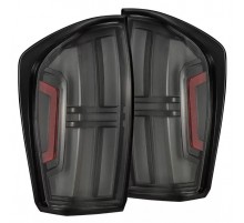 Задние фонари Toyota Tacoma 16-23 светодиодные с желтым поворотником серии NOVA Prismatic цвет Black