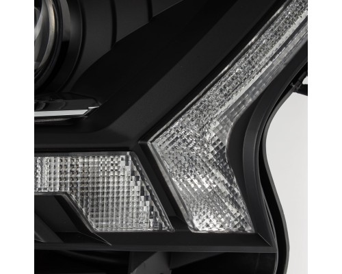 Фары Ford Ranger 2019-2023 линзованные галогенные серия PRO цвет Black Фары Ford Ranger 2019-2023 линзованные галогенные серия PRO цвет Black