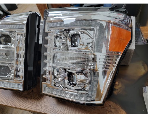 Фары Ford F250 F350 F450 F550 светодиодные 2011-2016 серии LUXX цвет Chrom