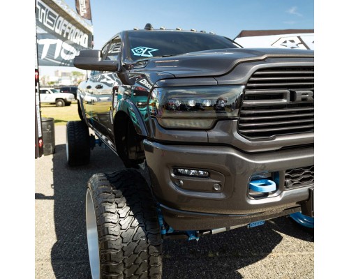 Фары Dodge Ram 2500, 3500, 4500, 5500 19-24 светодиодные Alpharex серии NOVA цвет Black Фары Dodge Ram 2500, 3500, 4500, 5500 19-24 светодиодные Alpharex серии NOVA цвет Black