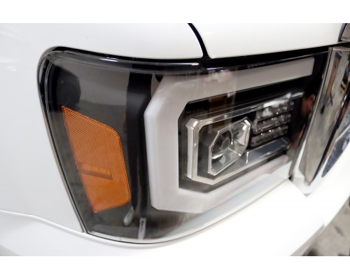 Фары GMC Sierra 2007-2013 галогенные линзованные серии PRO цвет Jet Black Фары GMC Sierra 2007-2013 галогенные линзованные серии PRO цвет Jet Black